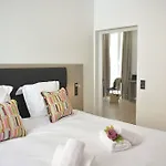 Continental Hotel 3*