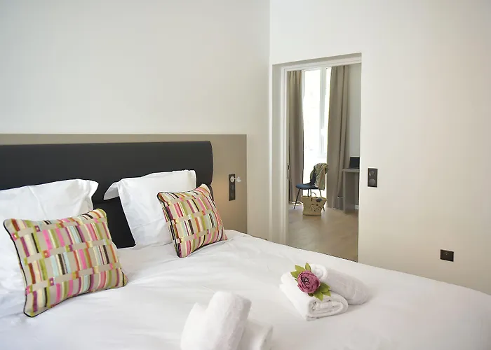 Continental Hotel 3*