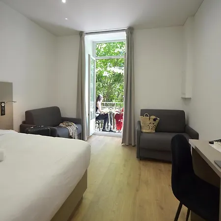 Ξενοδοχείο Continental 3*