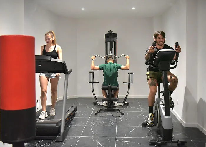 Continental Hotel 3*